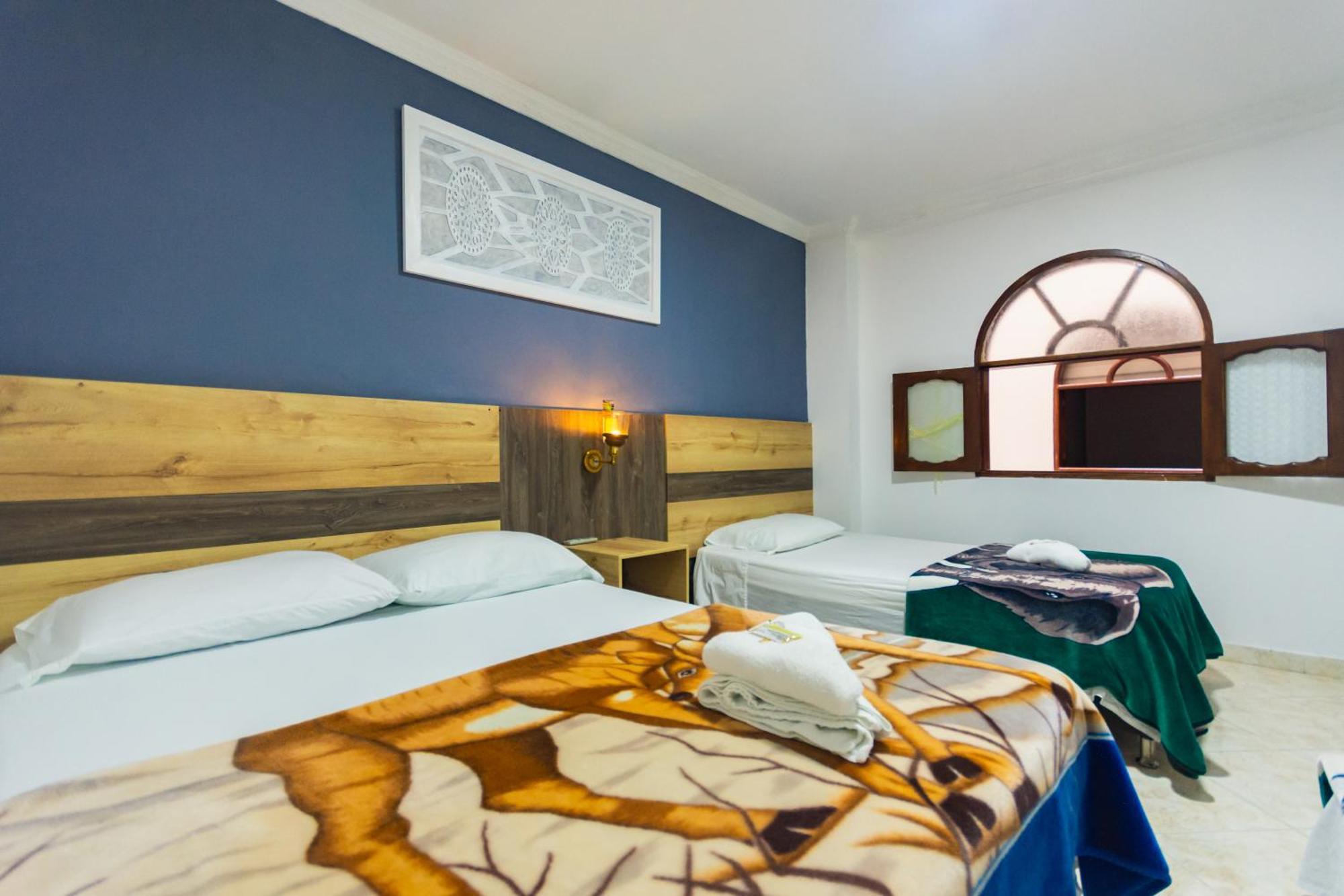 Hotel Real Guatapé エクステリア 写真