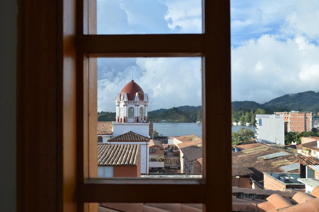 Hotel Real Guatapé エクステリア 写真